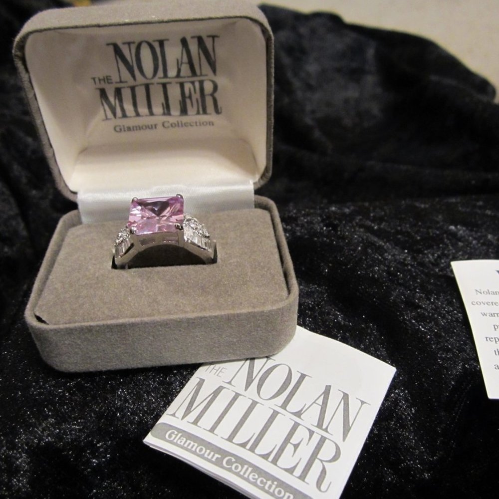 Vintage Nolan Miller Swarovski Crystal Lavender Ring